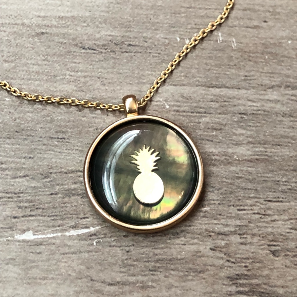 New Lucky Brand GoldTone Pineapple Pendant Necklace